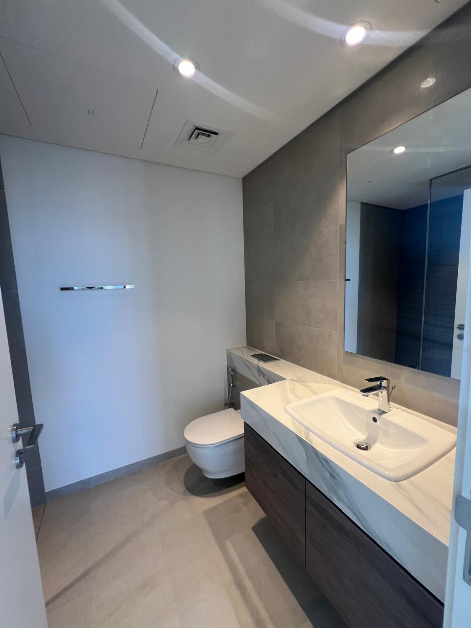 Large Terrace 2BR — Al Moruj Residences, image 4 of 5